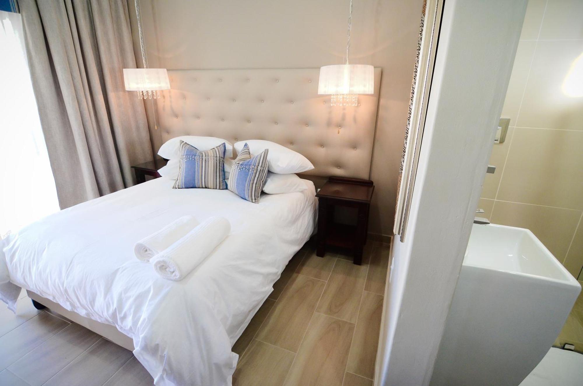Abella Bed And Breakfast Vryburg Екстериор снимка