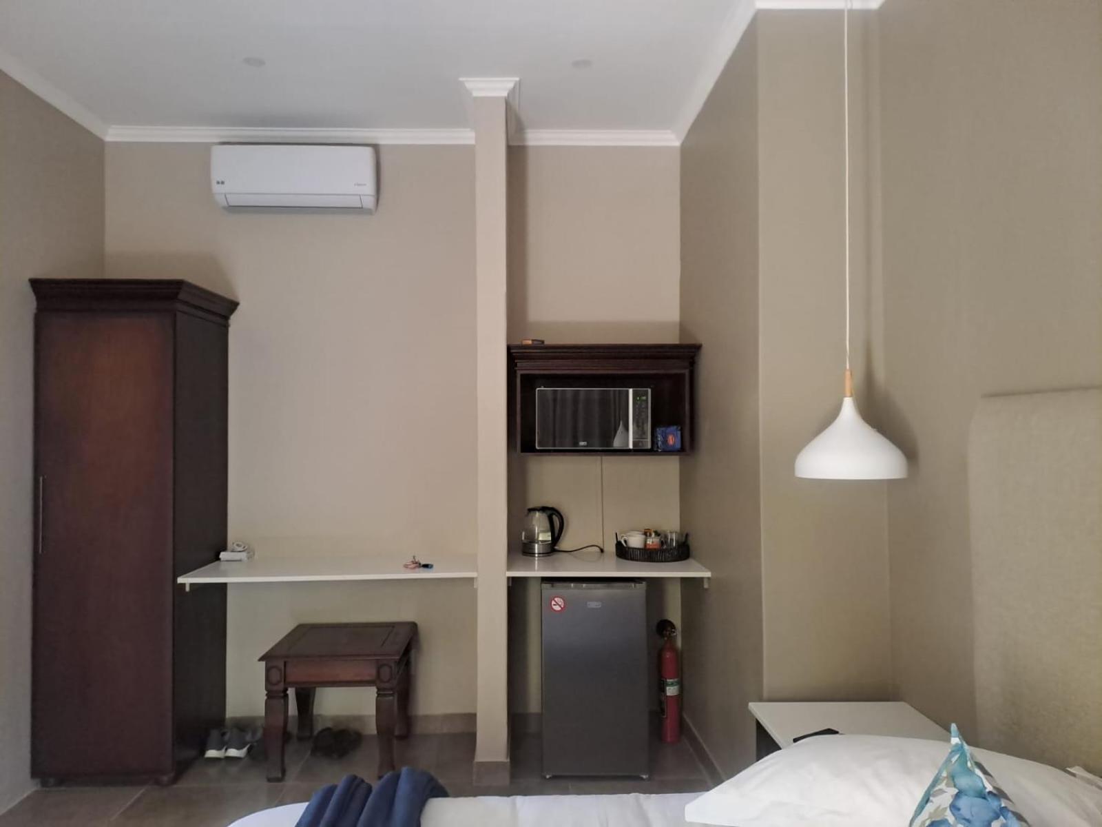 Abella Bed And Breakfast Vryburg Екстериор снимка