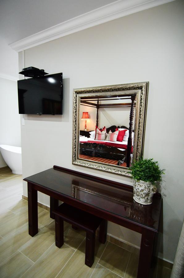 Abella Bed And Breakfast Vryburg Екстериор снимка